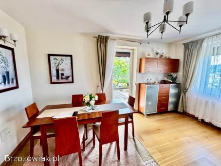 BIURO KROŚNIEŃSKIE NIERUCHOMOŚCI POLECA