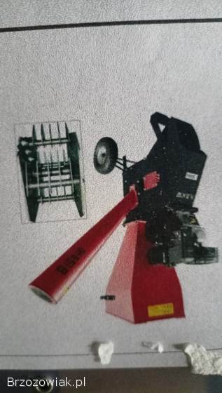 Rozdrabniacz gałezi spalinowy