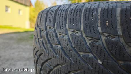 Opony zimowe Nokian 235/55/R18 4x