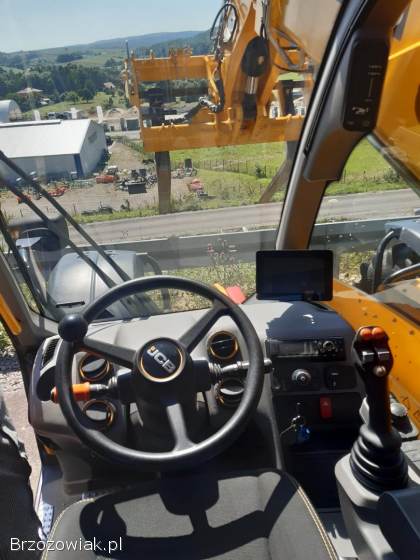 Ładowarka teleskopowa JCB 536-95