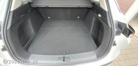 Autodetailing oraz Pranie dywanów i mebli tapicerowanych.