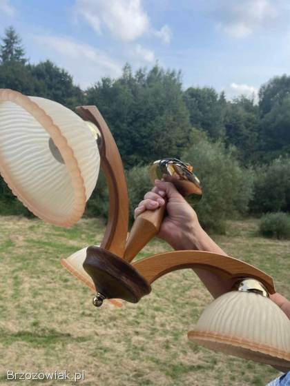 Żyrandol drewniany na trzy lampy