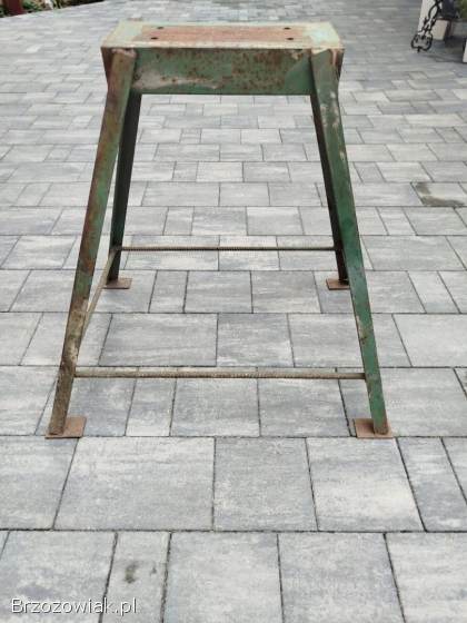 Nogi pod szlifierkę