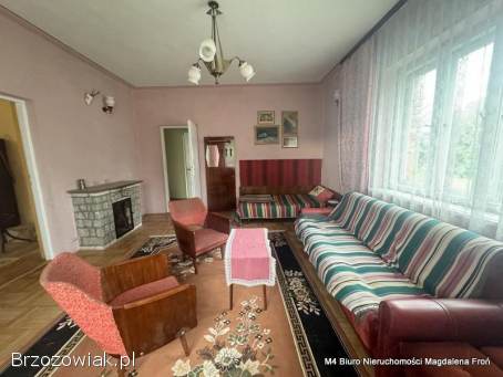 Dom na sprzedaż w Miejscu Piastowym.