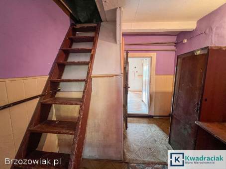 Dom do remontu w Pustynach (gm.  Krościenko Wyżne)