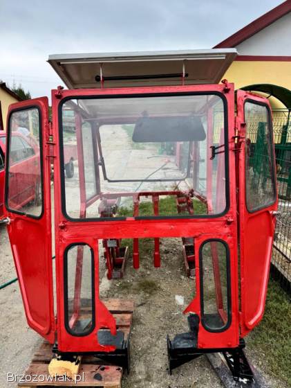 Kabina do Ursusa C-330