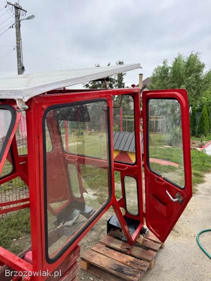 Kabina do Ursusa C-330