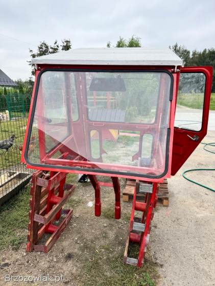 Kabina do Ursusa C-330