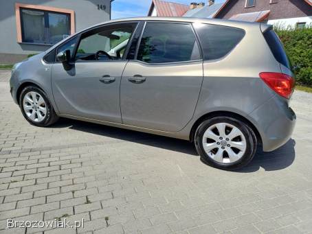 Opel Meriva 1.  4Turbo z GAZEM 2012