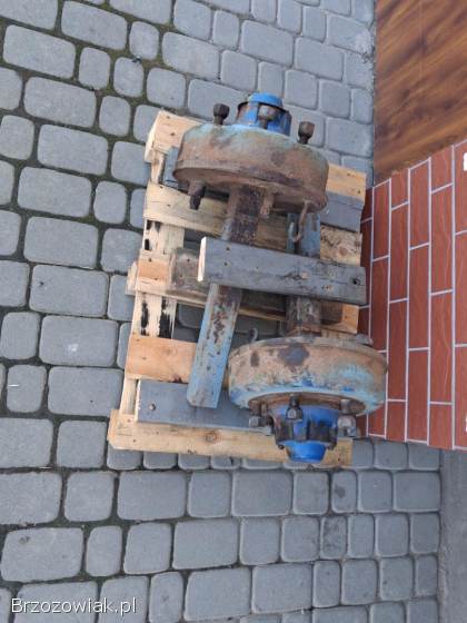 Półosie,  oś,  rozrzutnik,  przyczepa