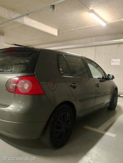 Volkswagen Golf 5 2004