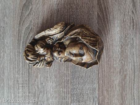 Sprzedam płaskorzeźbę z drewna Matki Boskiej z Dzieciątkiem na ścianę