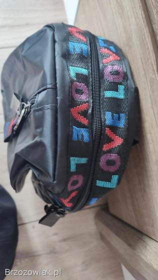 Nowy mały plecak +czapka dla dziewczynki