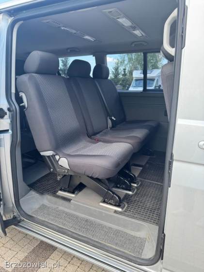 Wynajem samochodu Volkswagen Caravelle – 9 osobowa Wersja LONG