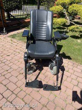 Sprzedam wózek inwalidzki z pełnym wyposażeniem bardzo dobry stan