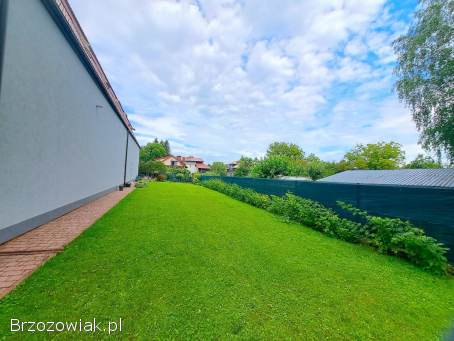 Na sprzedaż obiekt użytkowy na działce 8,  31 ar w centrum Zagórza