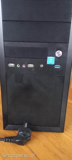 Komputer stacjonarny + monitor SAMAUNG