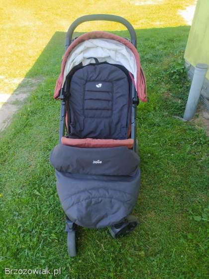 Wózek spacerowy Joie
