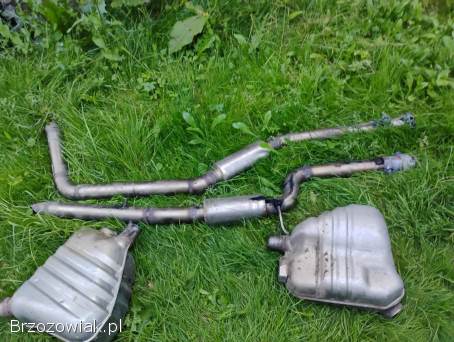 Sprzedam rurę wydechową do audi a4b8 (S4)