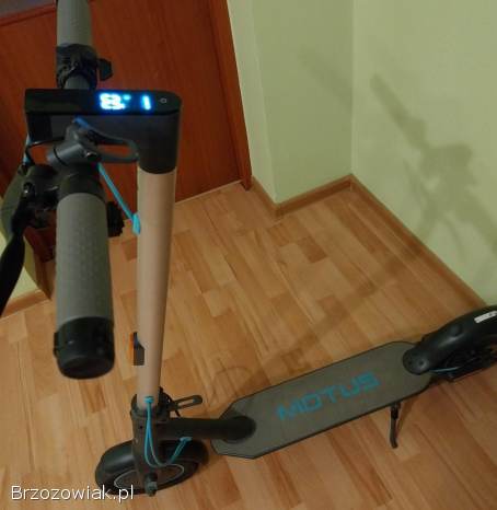 Sprzedam hulajnogę elektryczną Motus Scooty 10.
