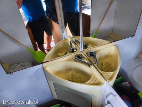 Sprzedam przyczepę kempingową