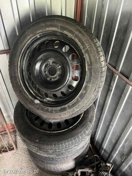 Felgi stalowe 17 cali 5x108 Peugeot Citroen z oponami zimowymi