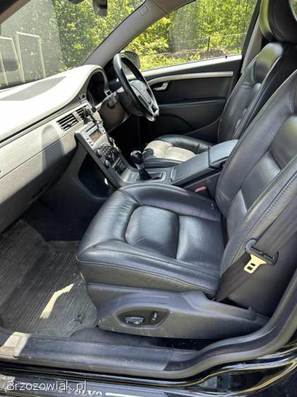 Volvo V70 2010