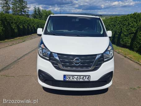 Wynajmę samochód 9 osobowy Nissan nv 300