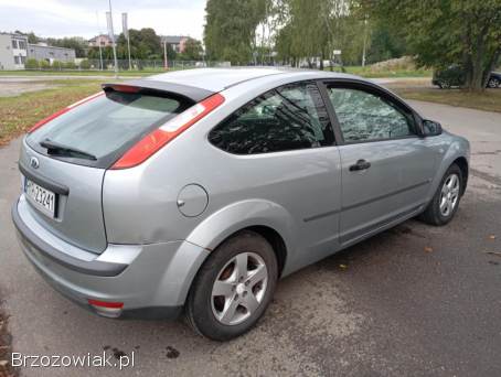 Ford Focus 1.  6 do jazdy  2005